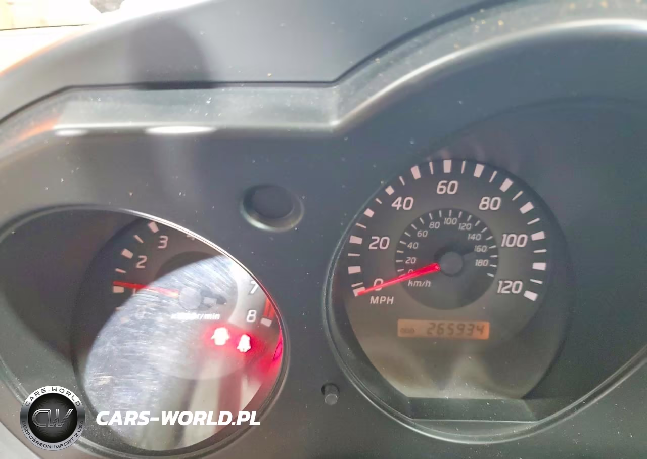 2002 Nissan Xterra Xe-V6 VIN:5N1ED28T52C597549 - 9