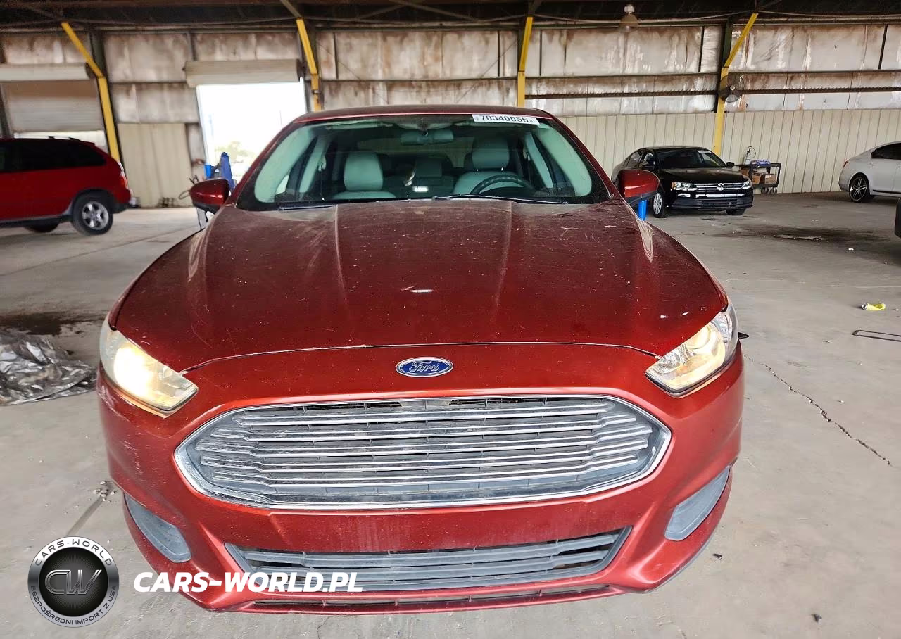 2014 Ford Fusion S VIN:3FA6P0G75ER337656 - 5