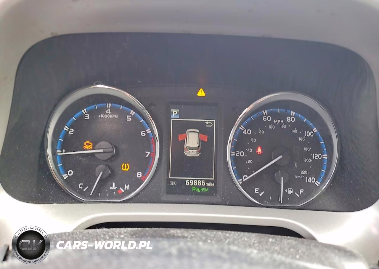 2017 Toyota Rav4 Platinum VIN:2T3DFREVXHW651846 - 9