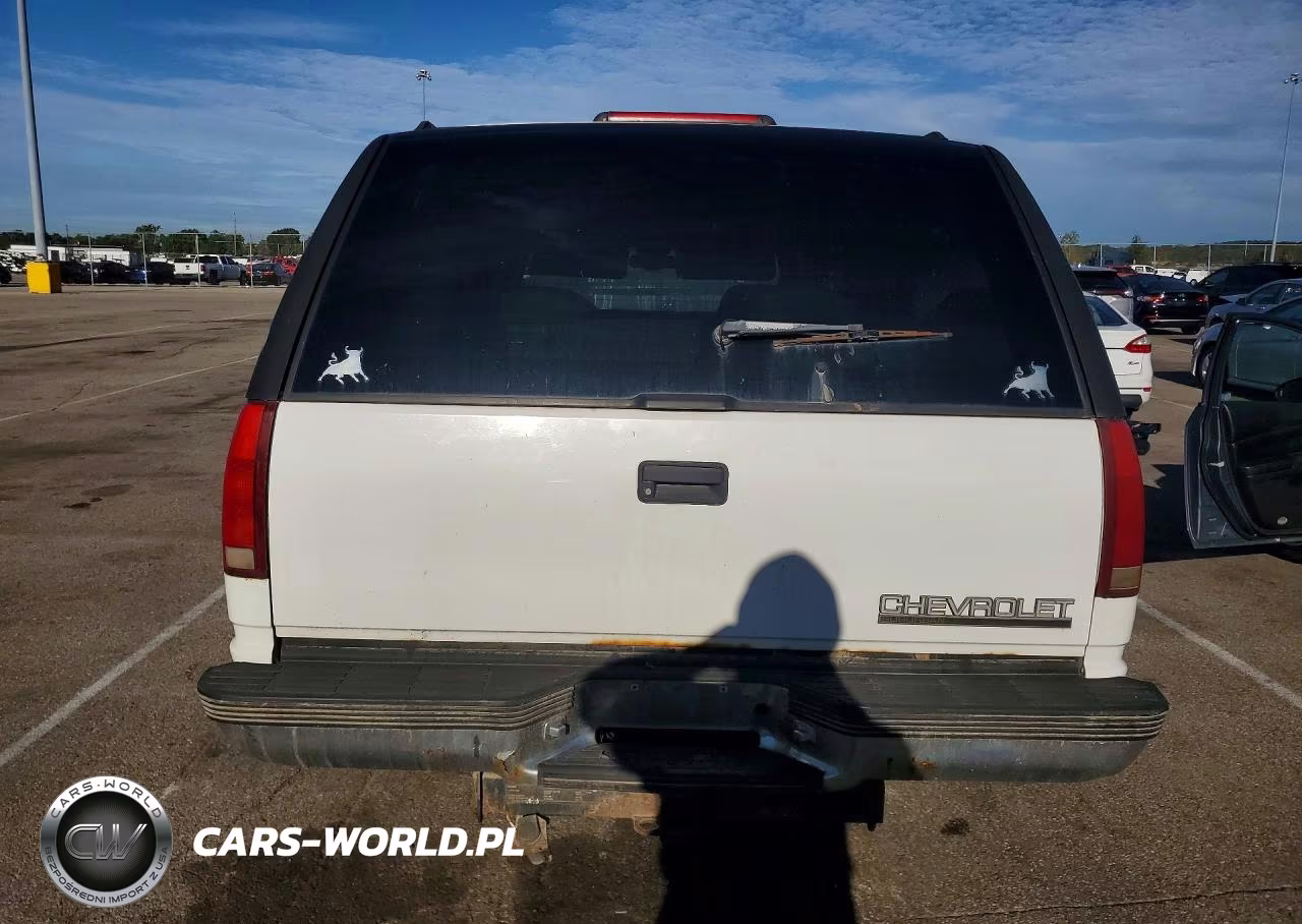 1999 Chevrolet Suburban K1500 VIN:3GNFK16R8XG109285 - 6