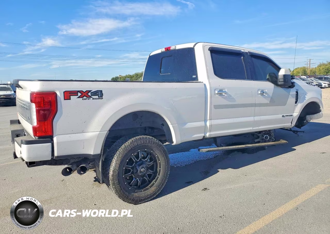 2019 Ford F350 Super Duty VIN:1FT8W3BT7KEF74045 - 3