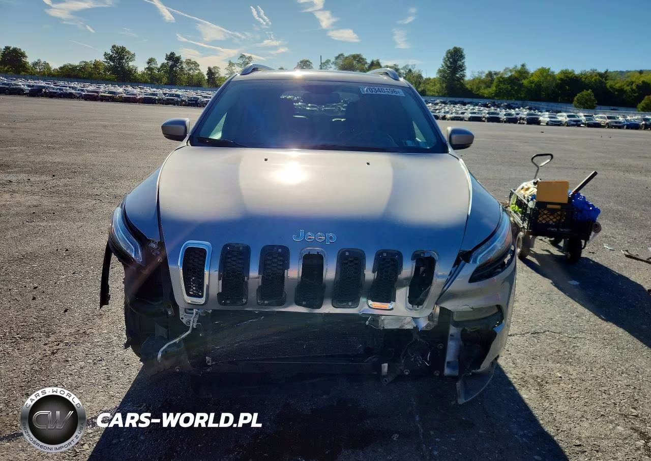 2016 Jeep Cherokee Limited VIN:1C4PJMDSXGW122371 - 5