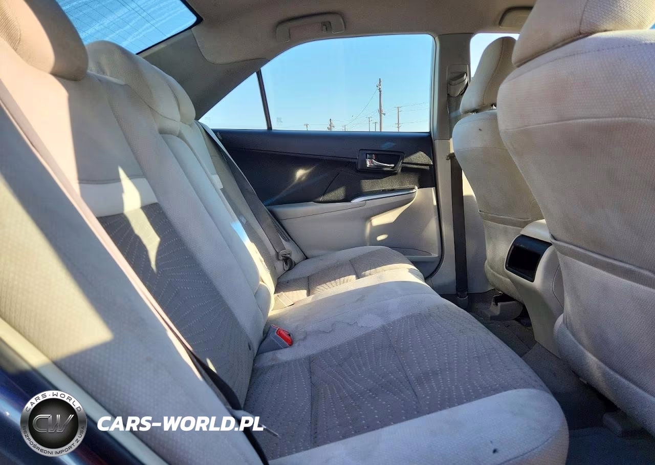 2013 Toyota Camry Hybrid Le VIN:4T1BD1FK5DU081289 - 10
