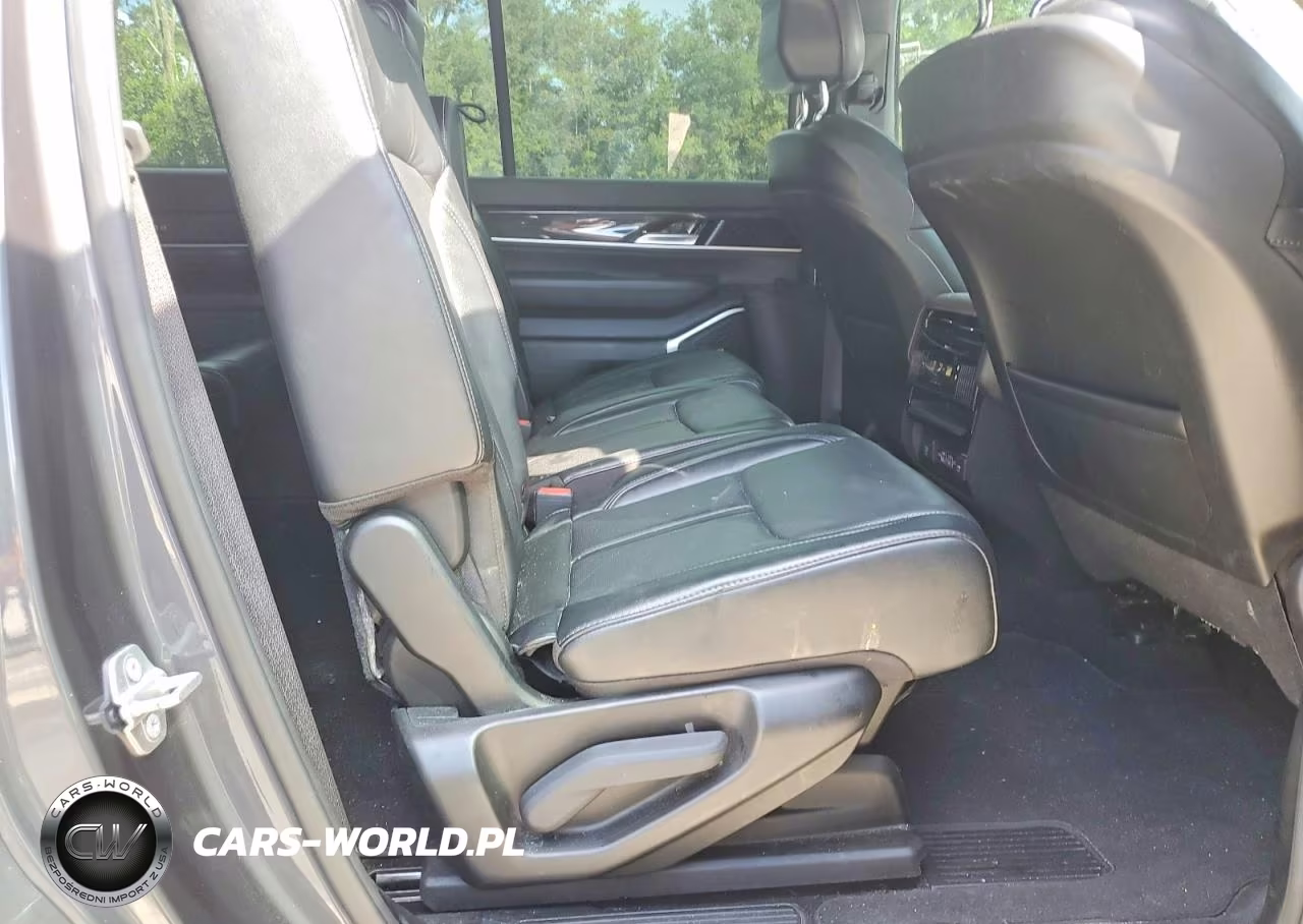 2022 Jeep Wagoneer Series Ii VIN:1C4SJVBT3NS216611 - 11