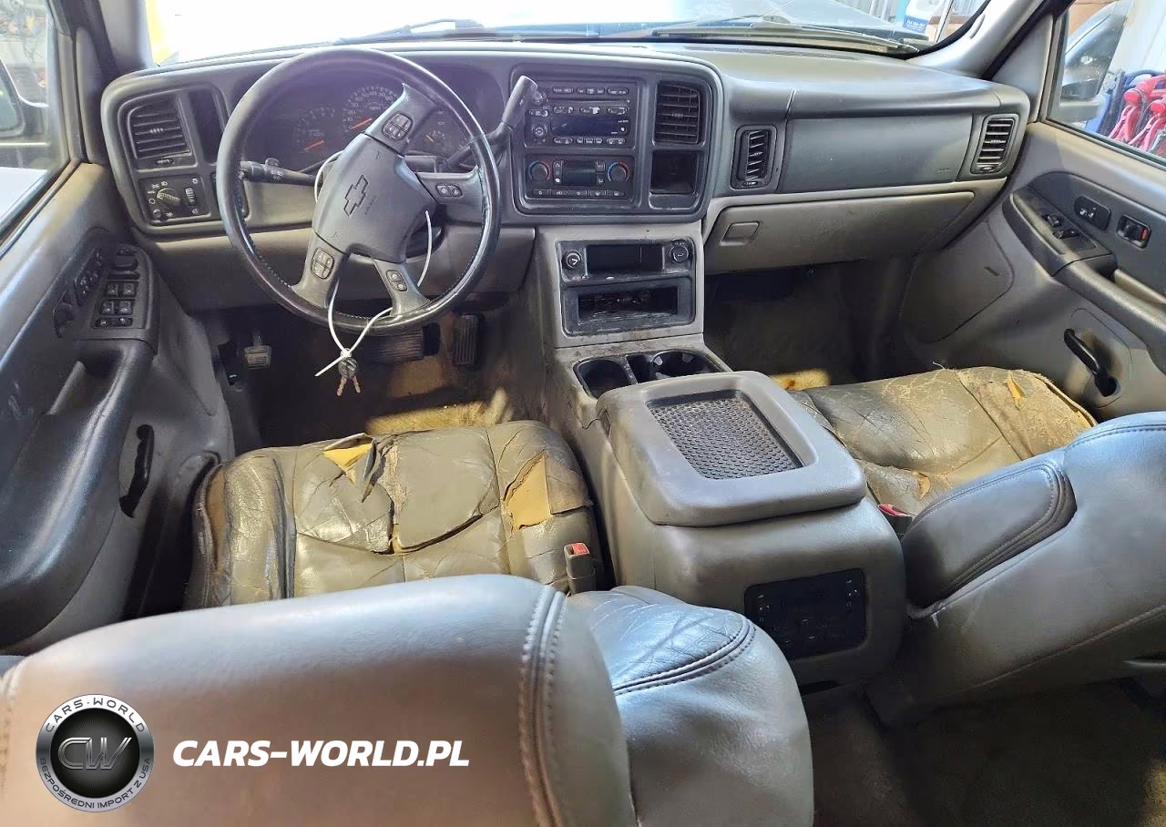 2003 Chevrolet Tahoe C1500 VIN:1GNEC13Z73J199096 - 8