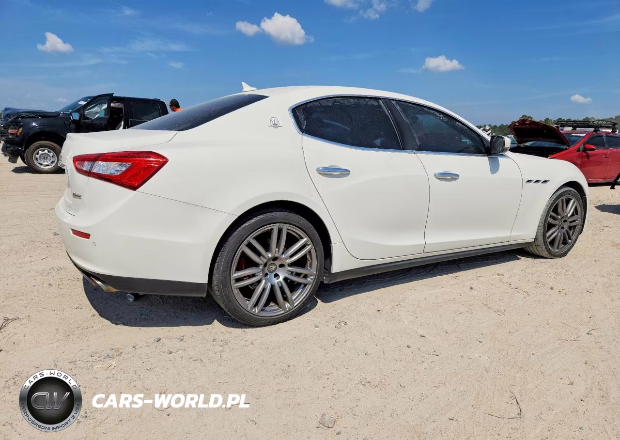 2017 Maserati Ghibli VIN:ZAM57XSA9H1218746 - 3