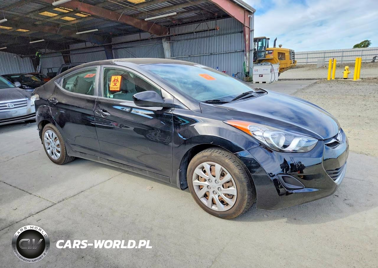 2013 Hyundai Elantra Gls VIN:KMHDH4AE4DU523852 - 4