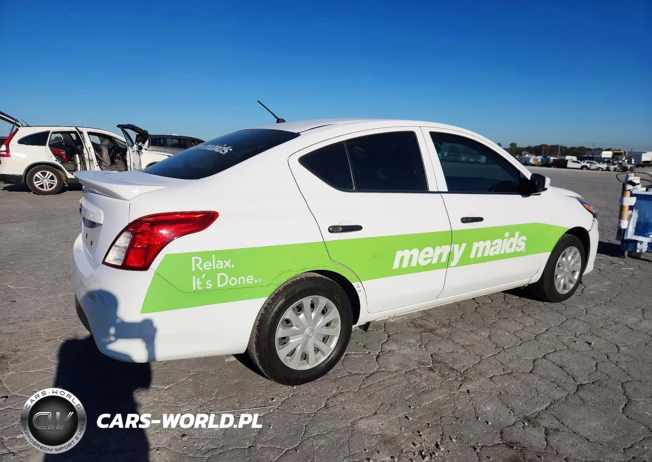 2019 Nissan Versa S Plus VIN:3N1CN7AP2KL814856 - 3