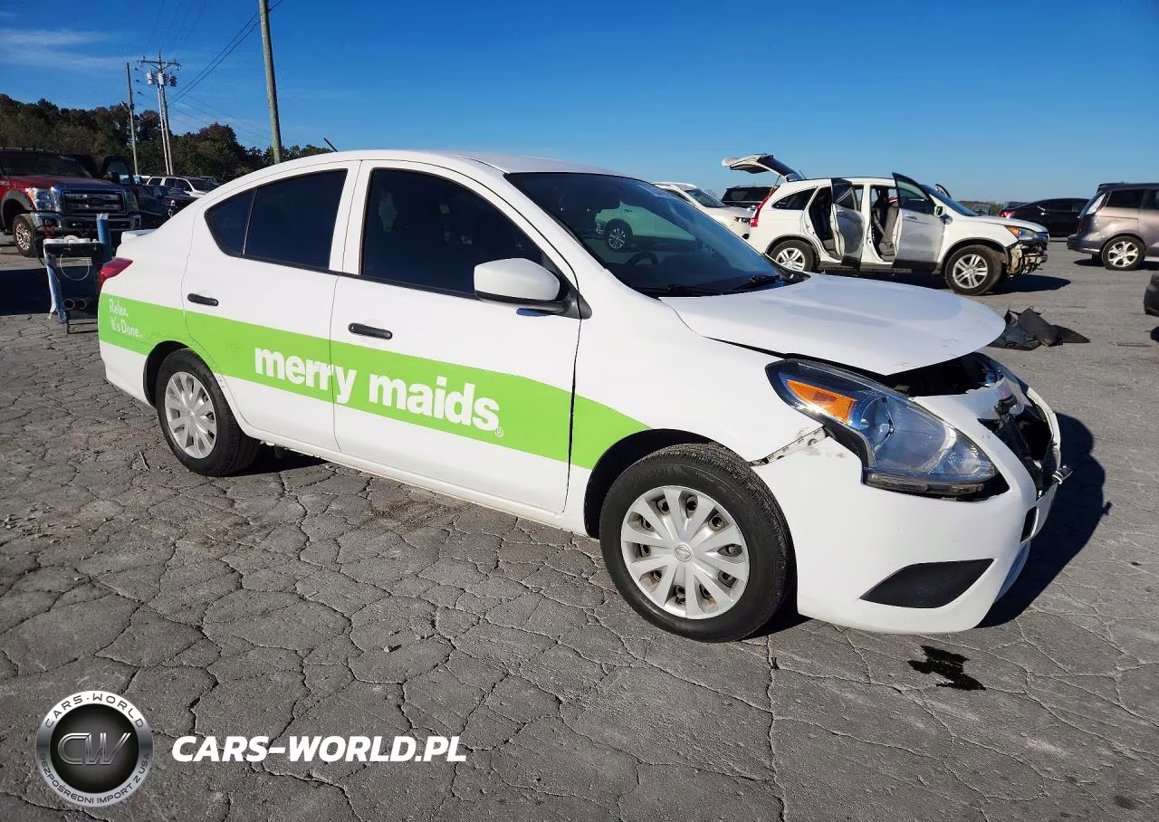 2019 Nissan Versa S Plus VIN:3N1CN7AP2KL814856 - 4