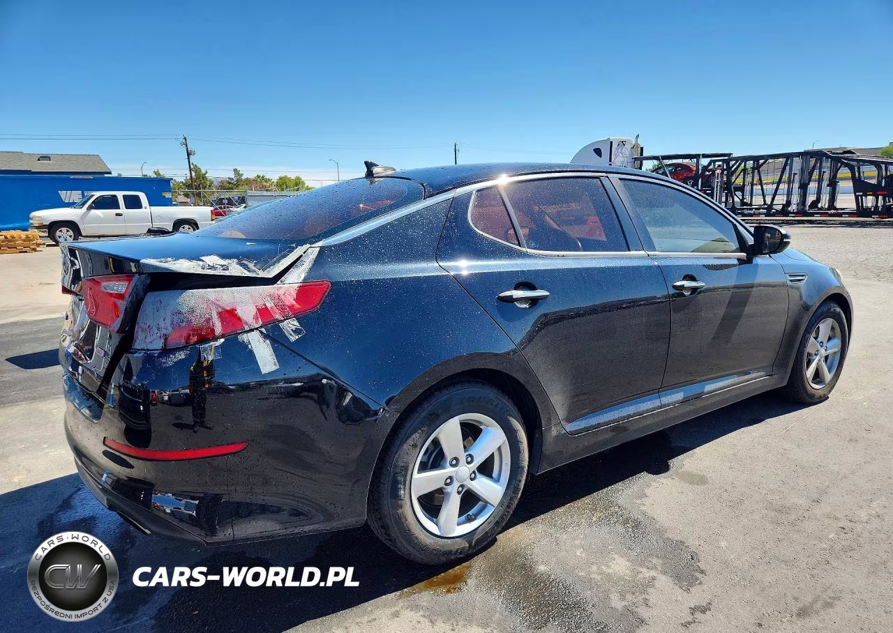 2015 Kia Optima Lx VIN:5XXGM4A78FG483086 - 3