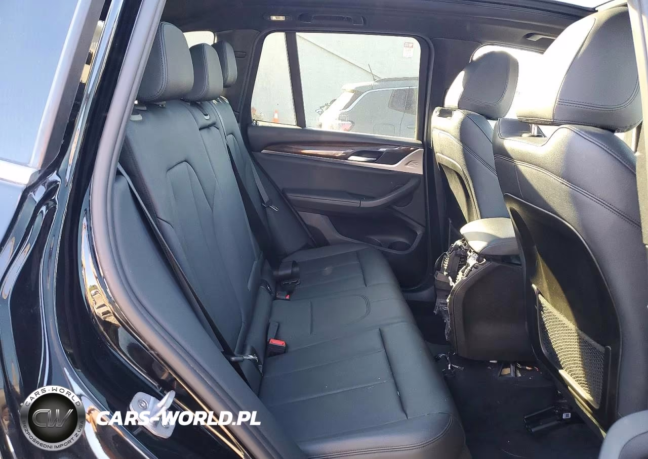 2019 BMW X3 xDrive30I VIN:5UXTR9C54KLD94300 - 11