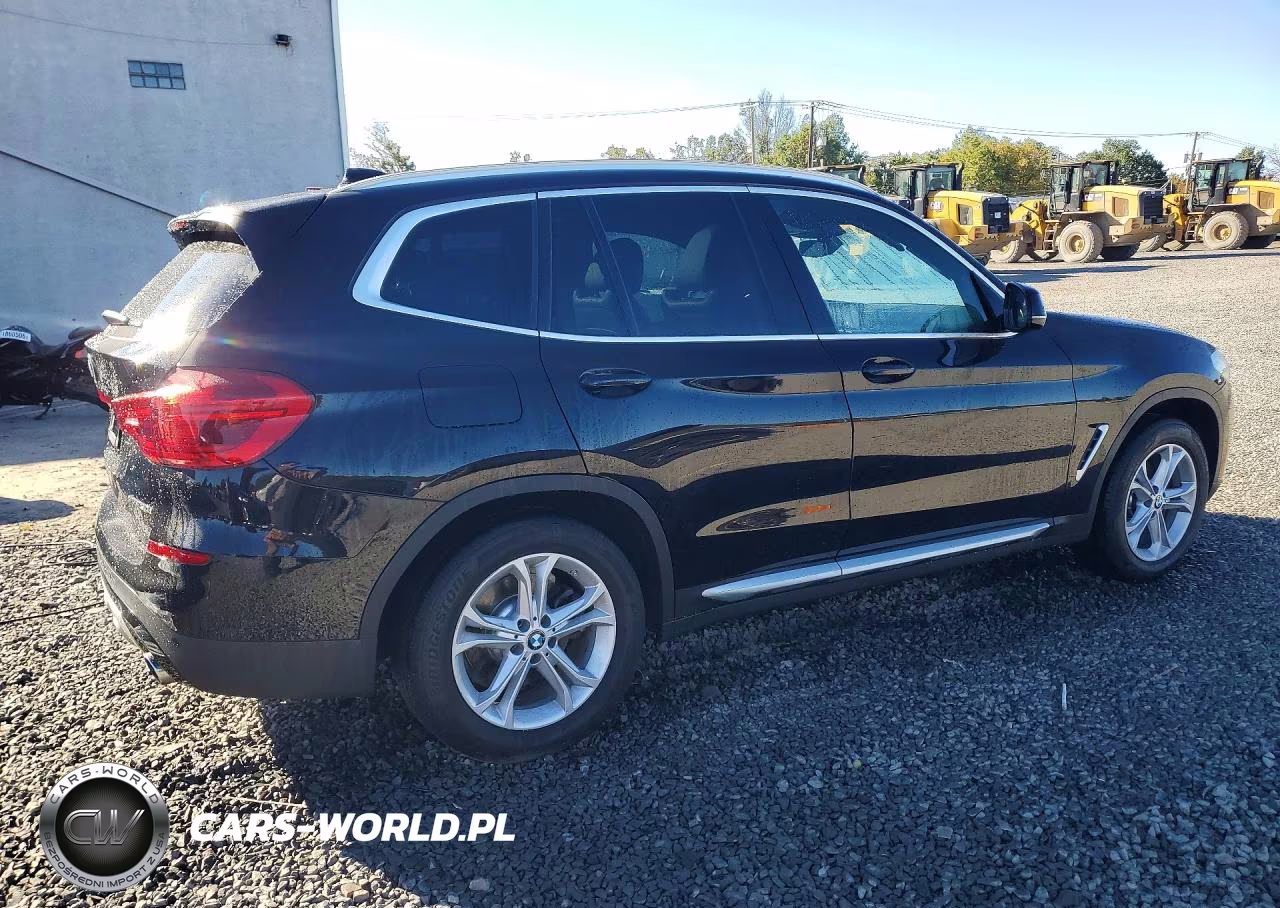 2019 BMW X3 xDrive30I VIN:5UXTR9C54KLD94300 - 3