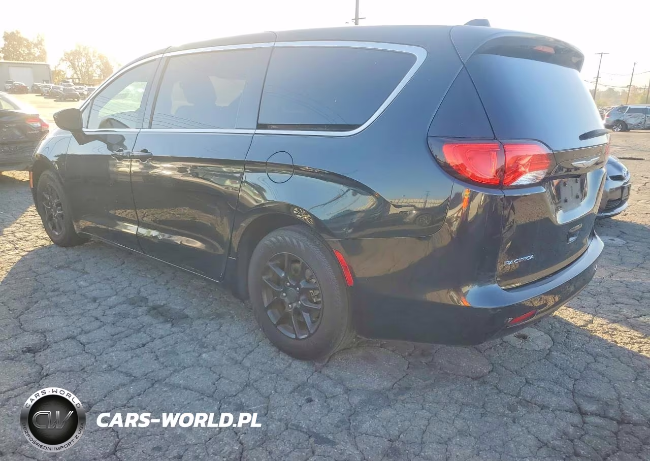 2017 Chrysler Pacifica Lx VIN:2C4RC1CG1HR505687 - 2