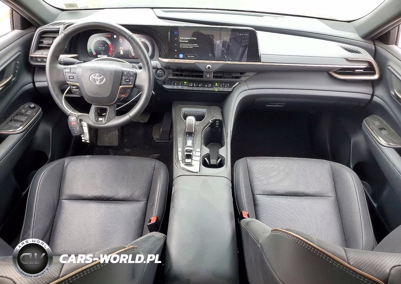 2025 Toyota Crown Signia Xle VIN:JTDACAAJ4S3000173 - 8