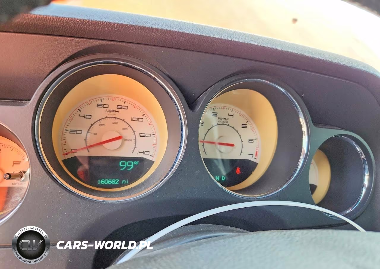 2011 Dodge Challenger VIN:2B3CJ4DG4BH541917 - 9