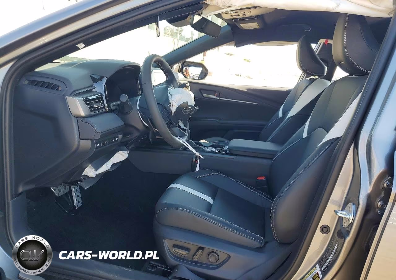 2026 Toyota Camry Se VIN:4T1DAACK4TU343856 - 7