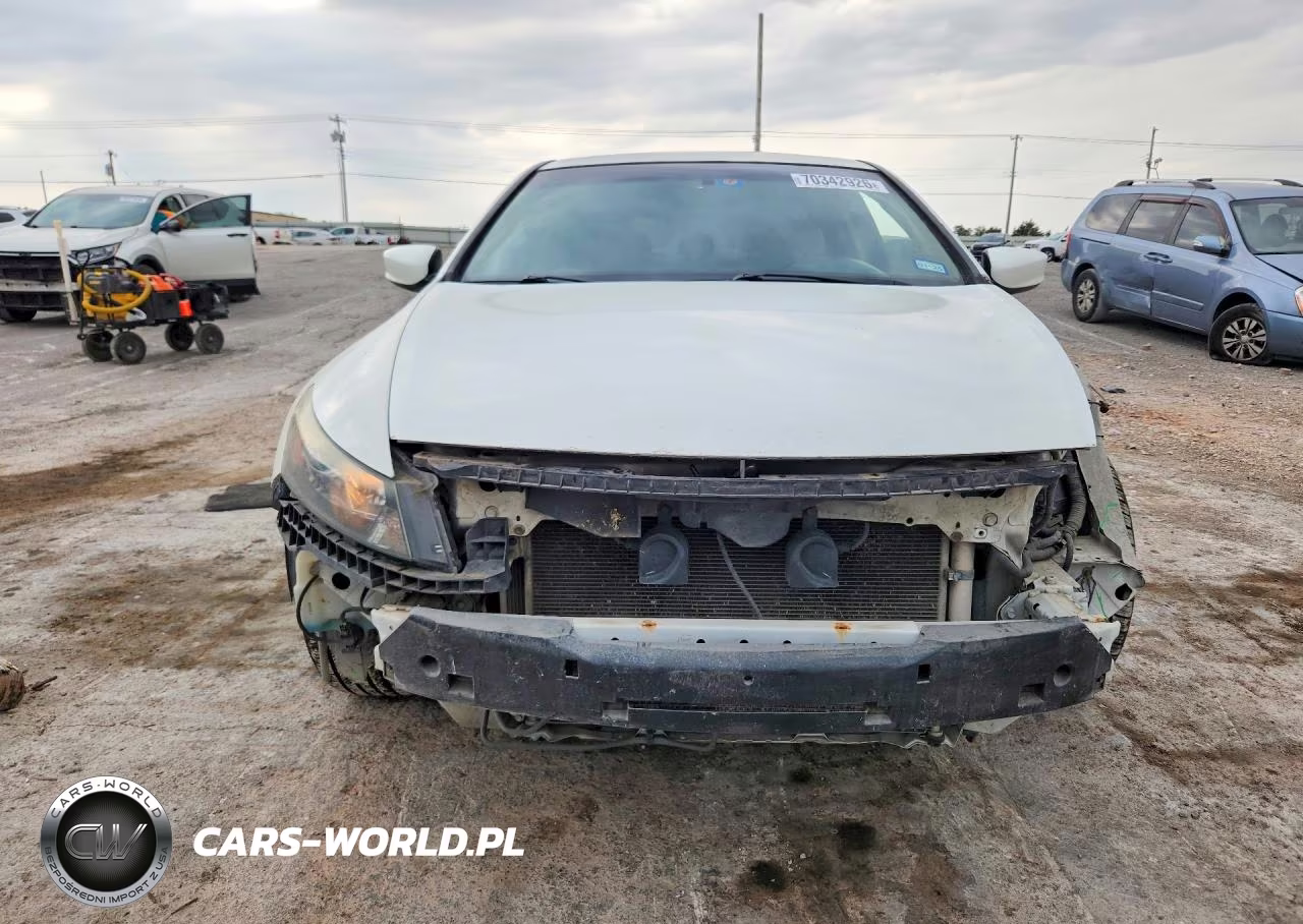 2011 Honda Accord Exl VIN:1HGCS1B85BA010389 - 5