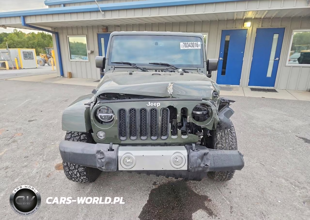 2015 JEEP WRANGLER UNLIMITED SAHARA VIN:1C4HJWEG8FL654910 - 5