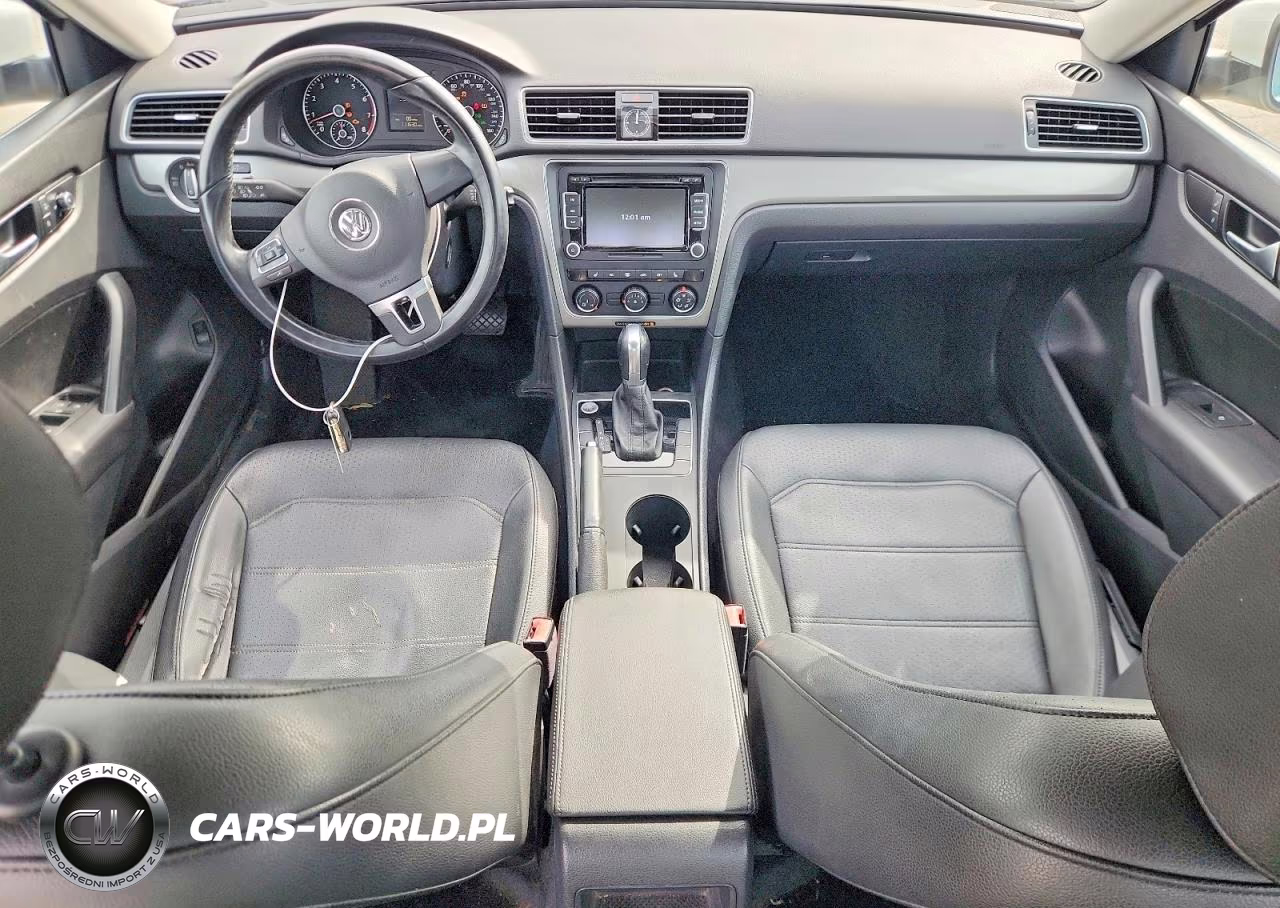 2015 Volkswagen Passat S VIN:1VWAT7A38FC088684 - 8