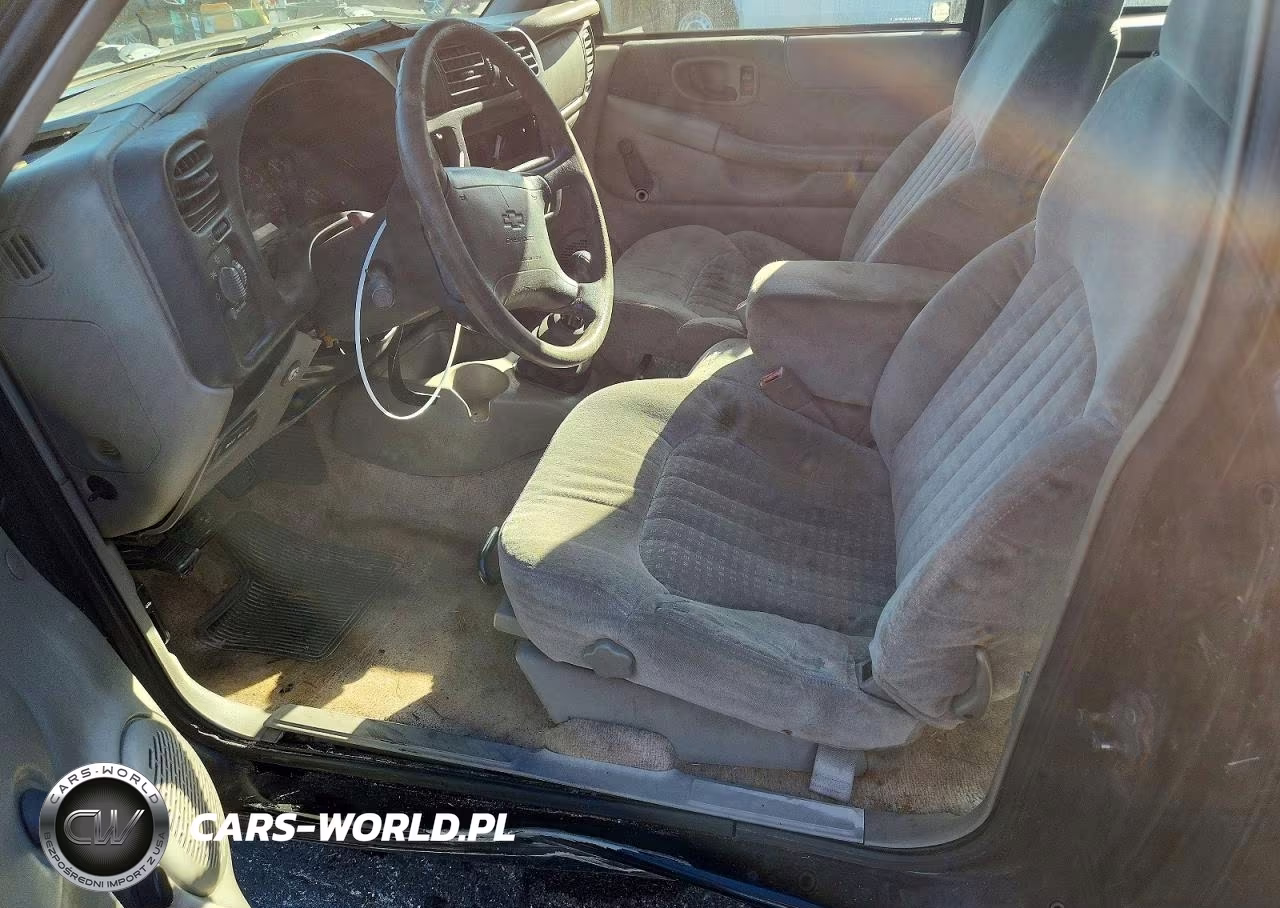 1998 Chevrolet S Truck S10 VIN:1GCCS1943W8235215 - 7