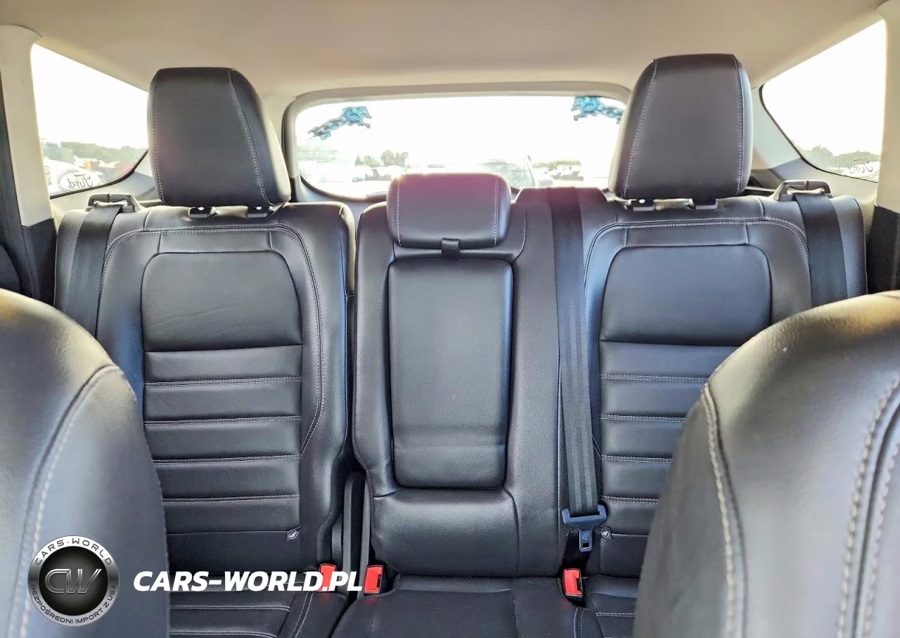 2017 Ford Escape Titanium VIN:1FMCU0J98HUA75852 - 10