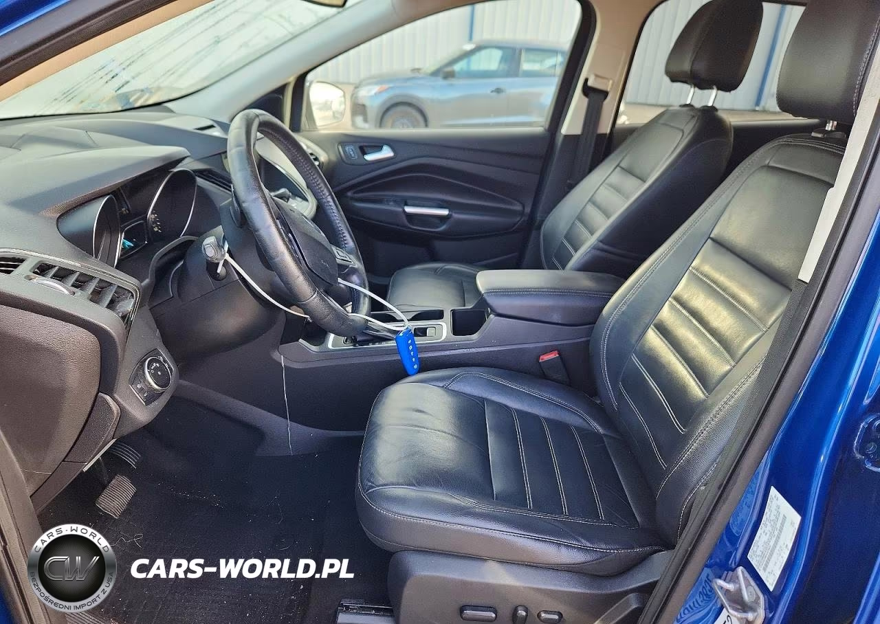 2017 Ford Escape Titanium VIN:1FMCU0J98HUA75852 - 7