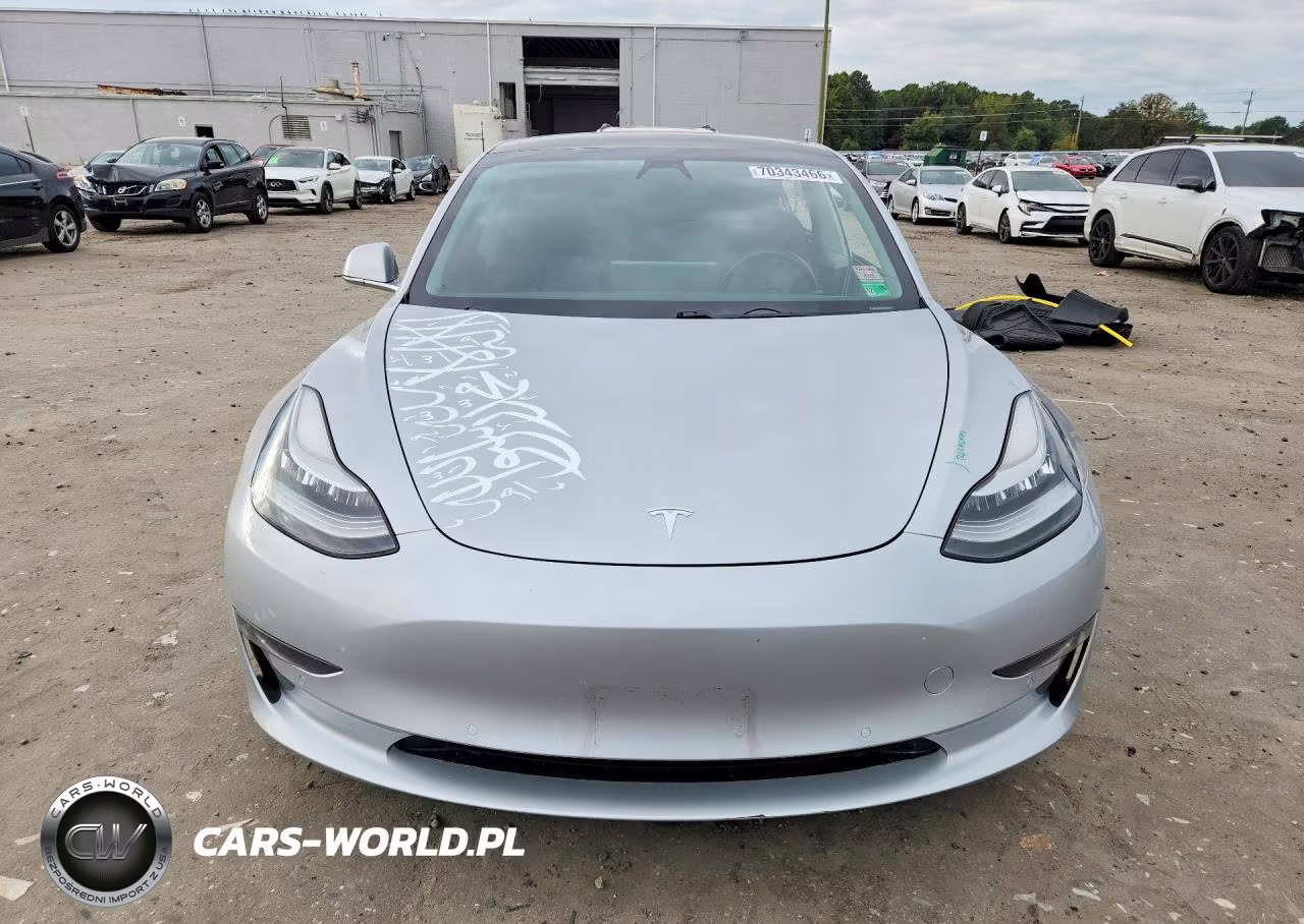 2018 Tesla Model 3 VIN:5YJ3E1EB1JF087666 - 5