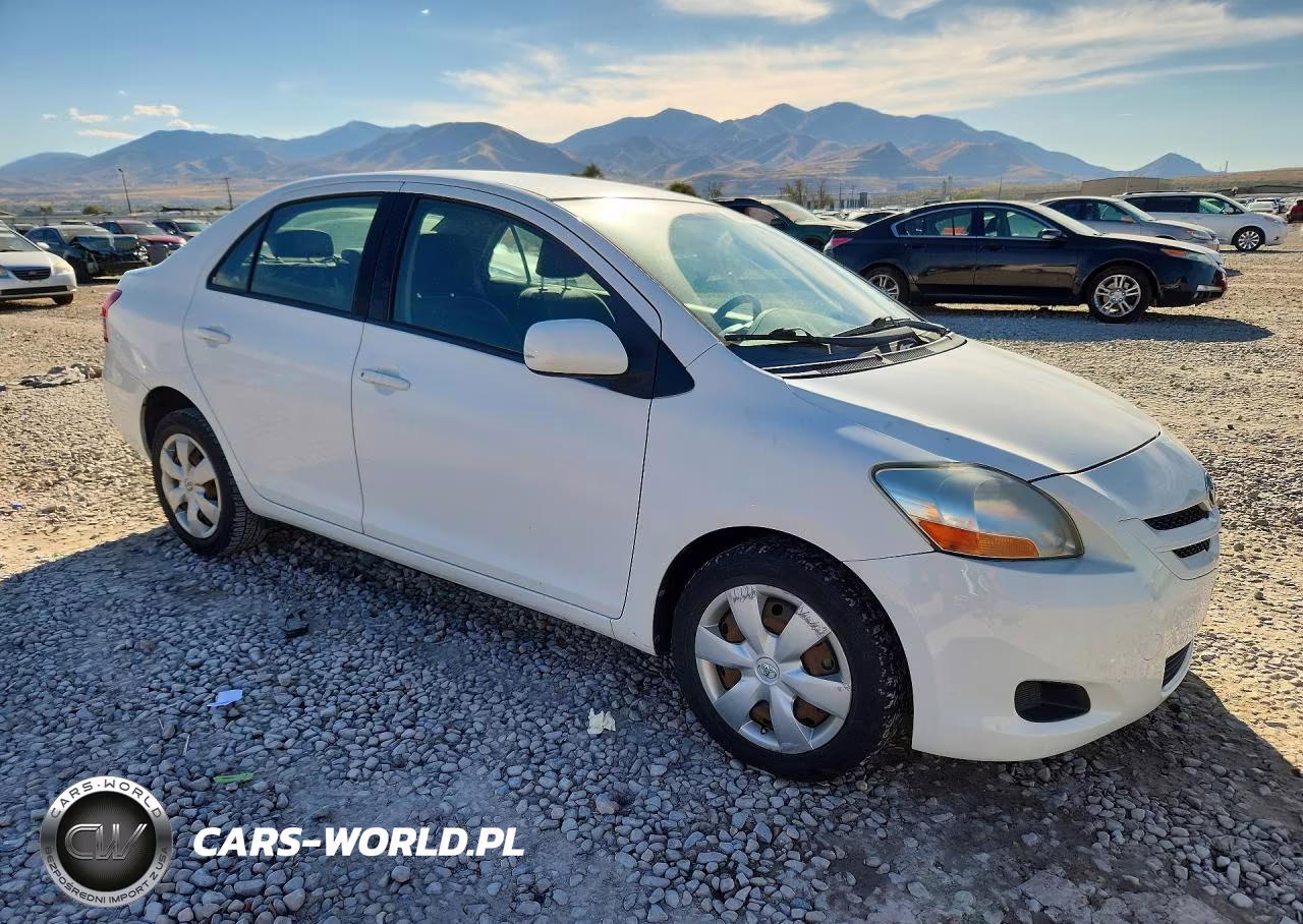 2008 Toyota Yaris Base VIN:JTDBT923481291636 - 4