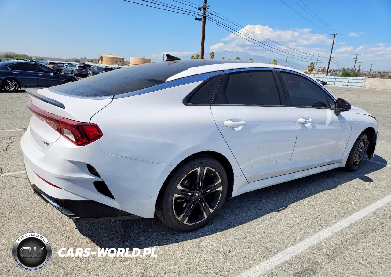 2022 Kia K5 Gt Line VIN:5XXG64J24NG130468 - 3