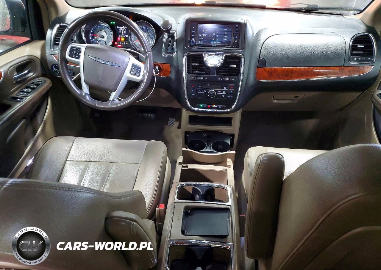 2015 Chrysler Town & Country Touring VIN:2C4RC1BG3FR655430 - 8