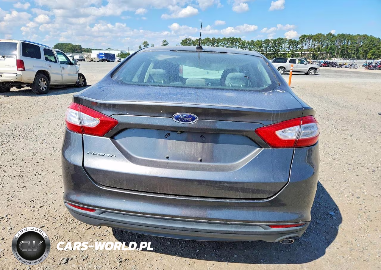 2015 Ford Fusion S VIN:1FA6P0G75F5120211 - 6