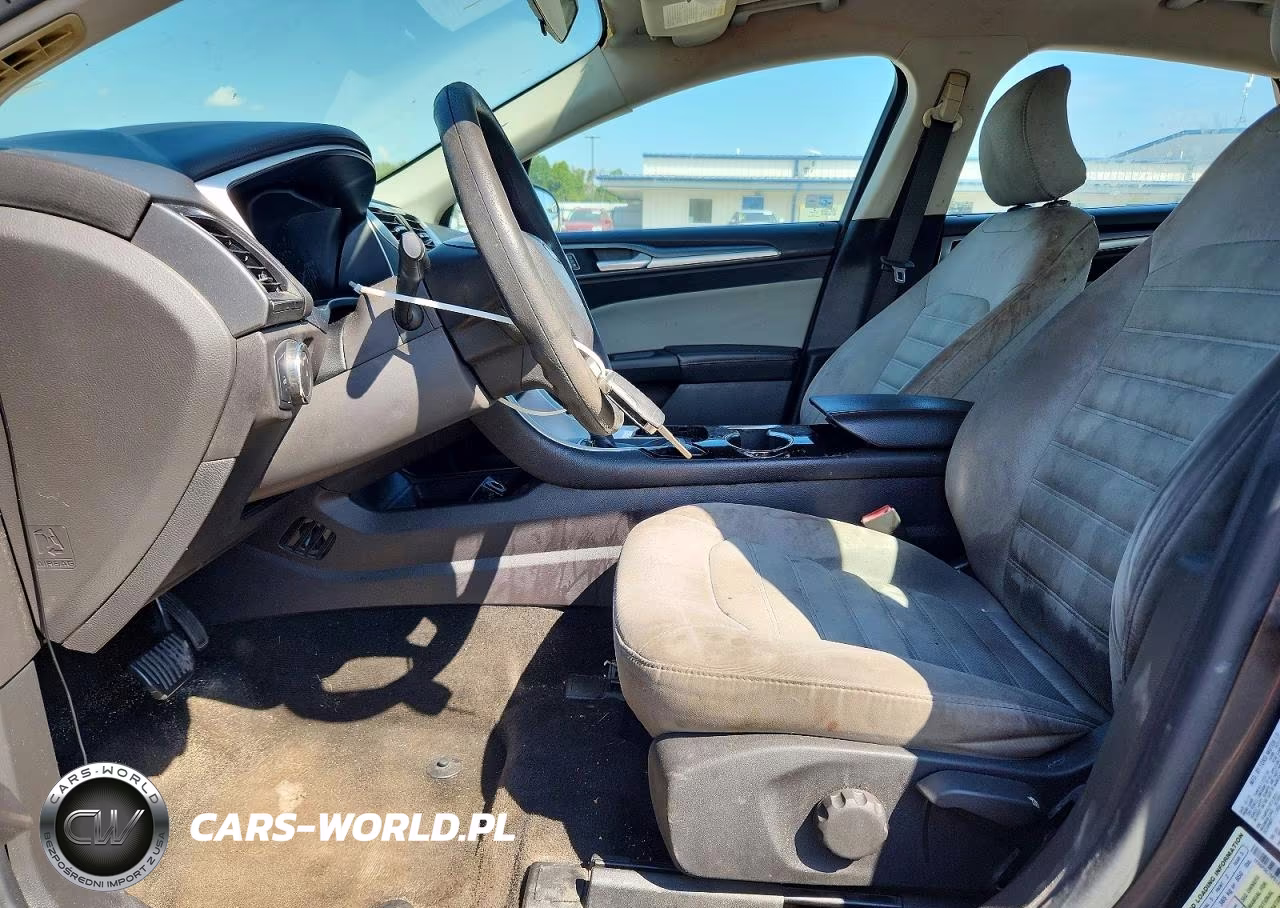 2015 Ford Fusion S VIN:1FA6P0G75F5120211 - 7