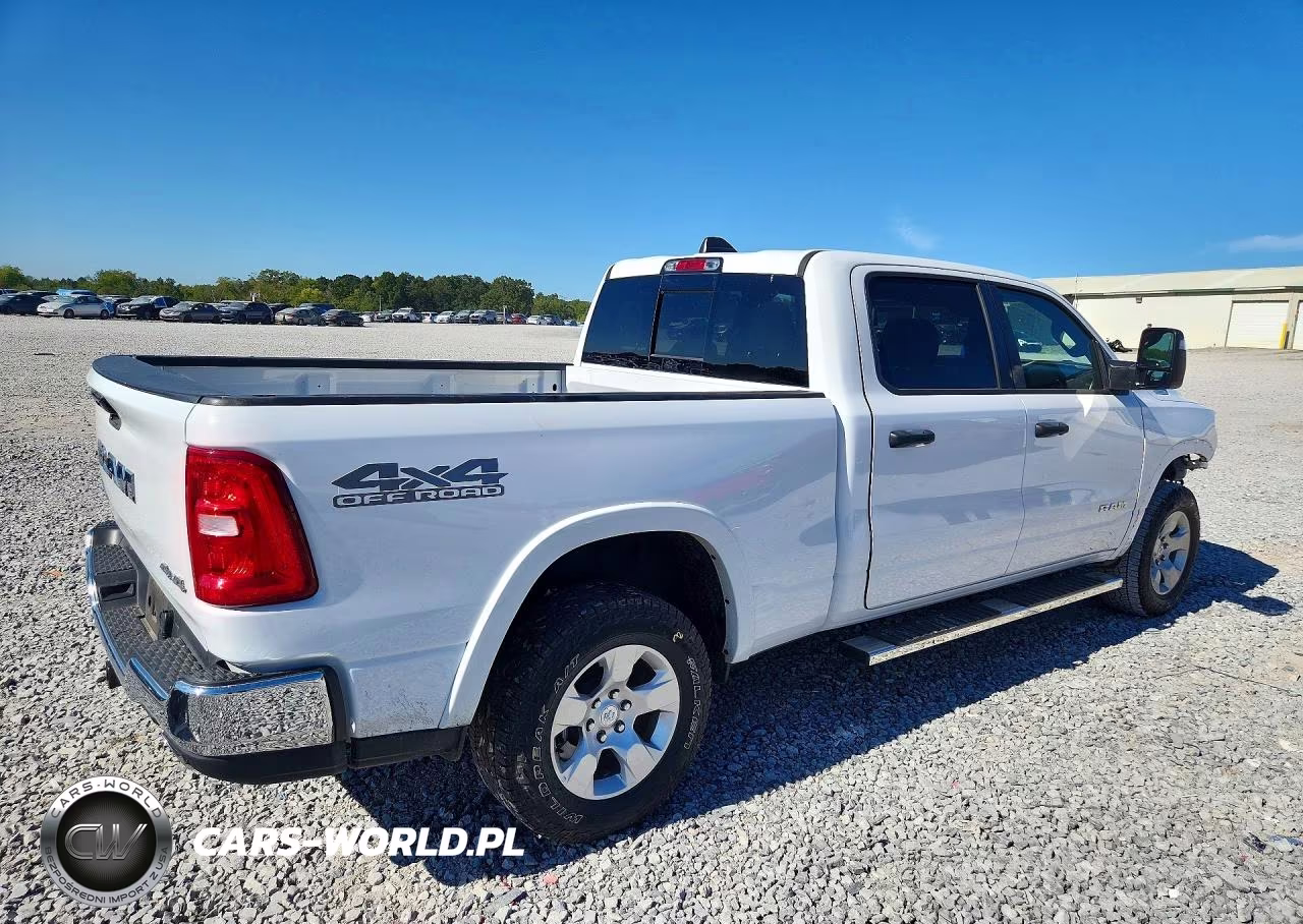 2025 Ram 1500 Big Horn-Lone Star VIN:1C6SRFMP4SN526279 - 3