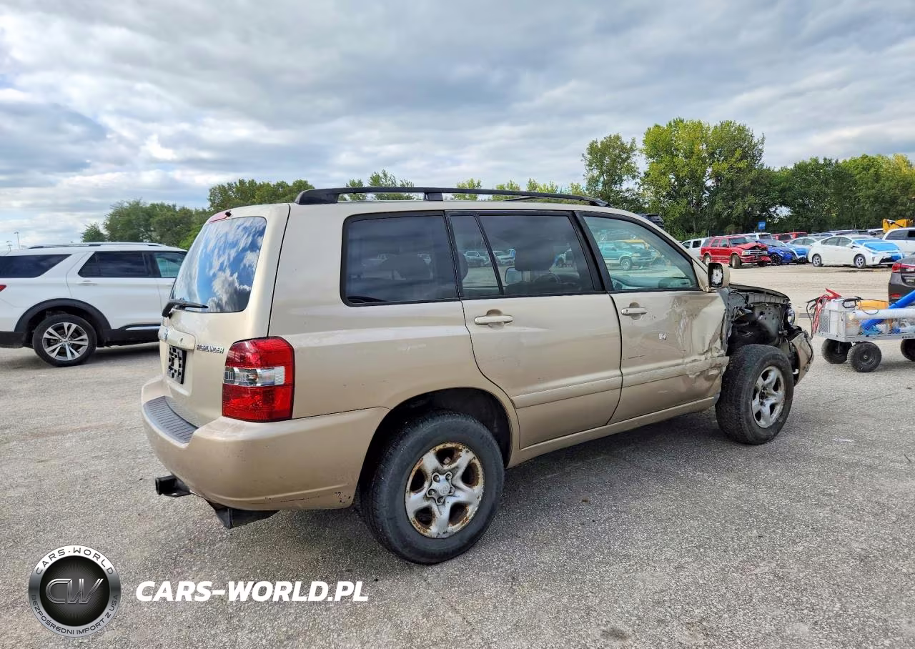 2004 Toyota Highlander Base VIN:JTEEP21A240038853 - 3