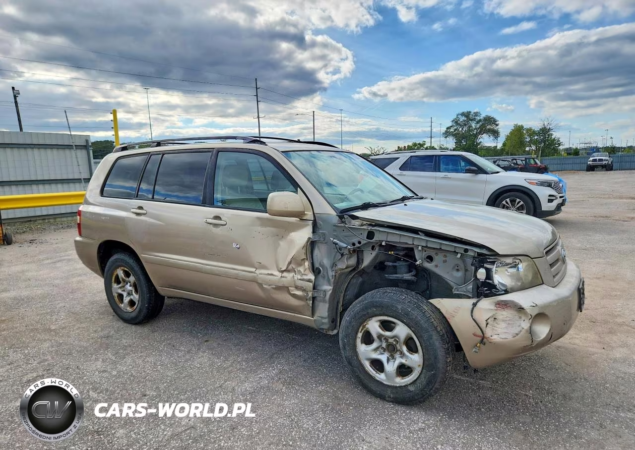 2004 Toyota Highlander Base VIN:JTEEP21A240038853 - 4