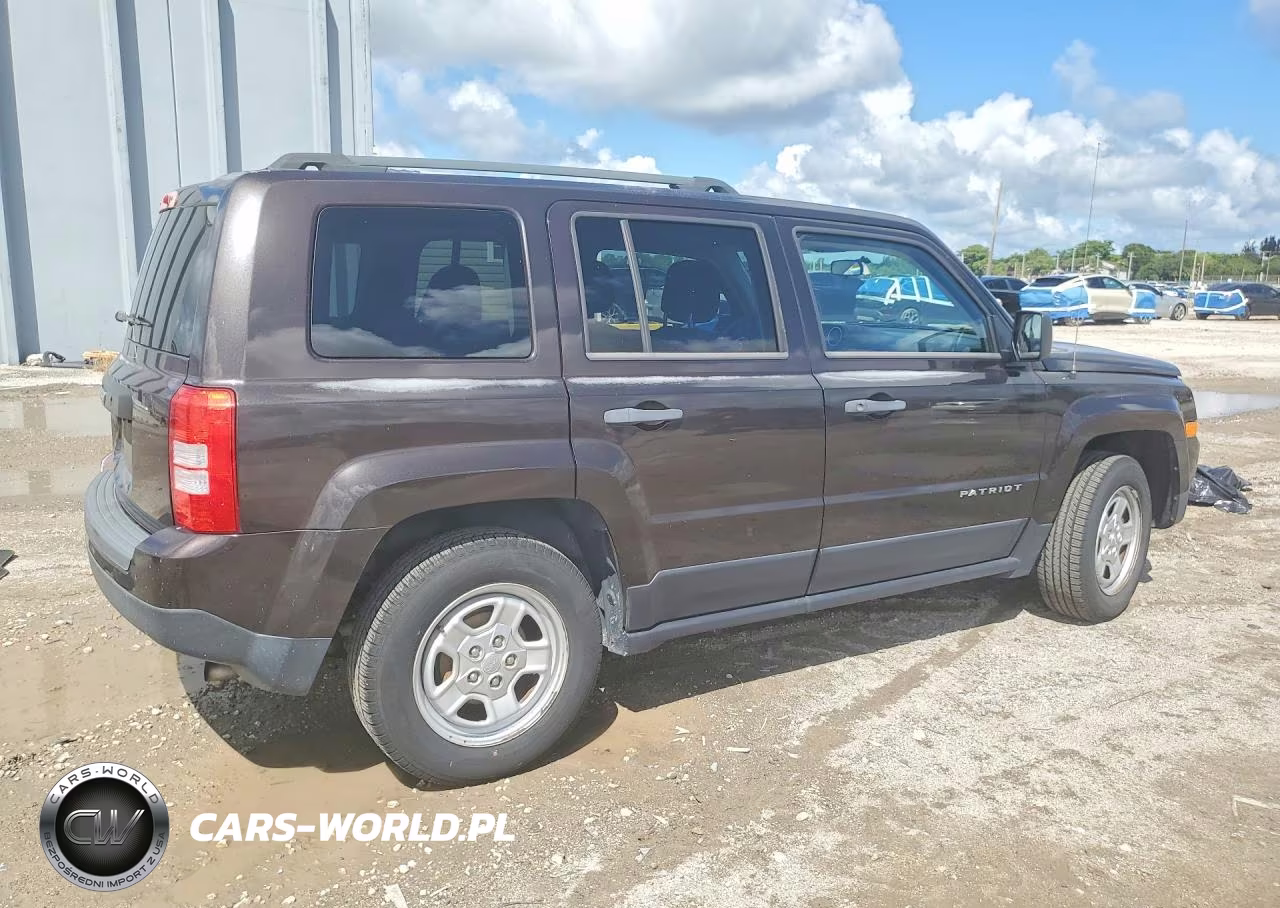 2014 Jeep Patriot Sport VIN:1C4NJPBB1ED671235 - 3