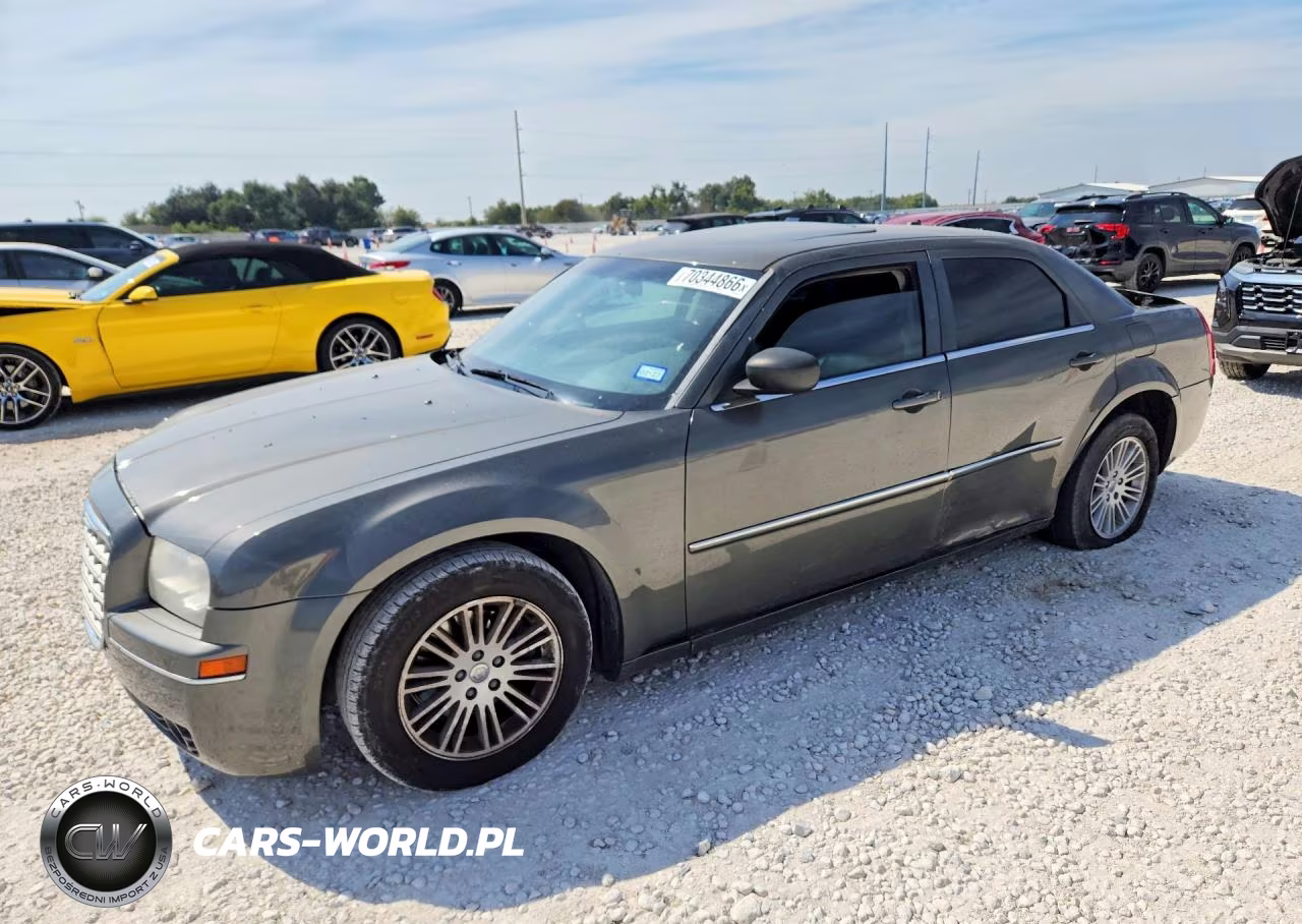 2008 Chrysler 300 Touring VIN:2C3KA53G38H206386 - 1