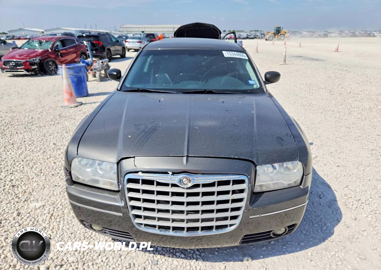 2008 Chrysler 300 Touring VIN:2C3KA53G38H206386 - 5