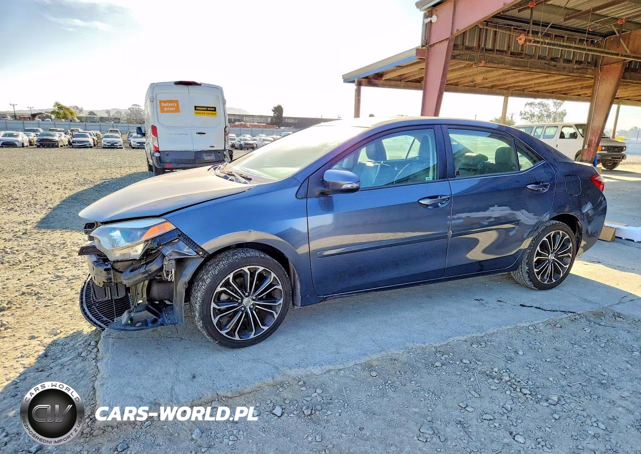 2015 Toyota Corolla S Plus