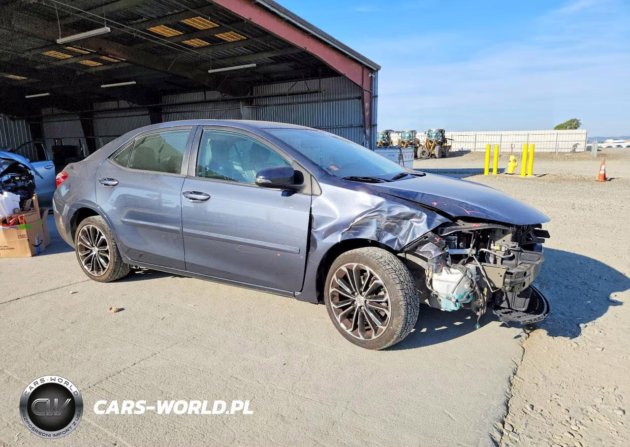 2015 Toyota Corolla S Plus VIN:5YFBURHE6FP339040 - 4