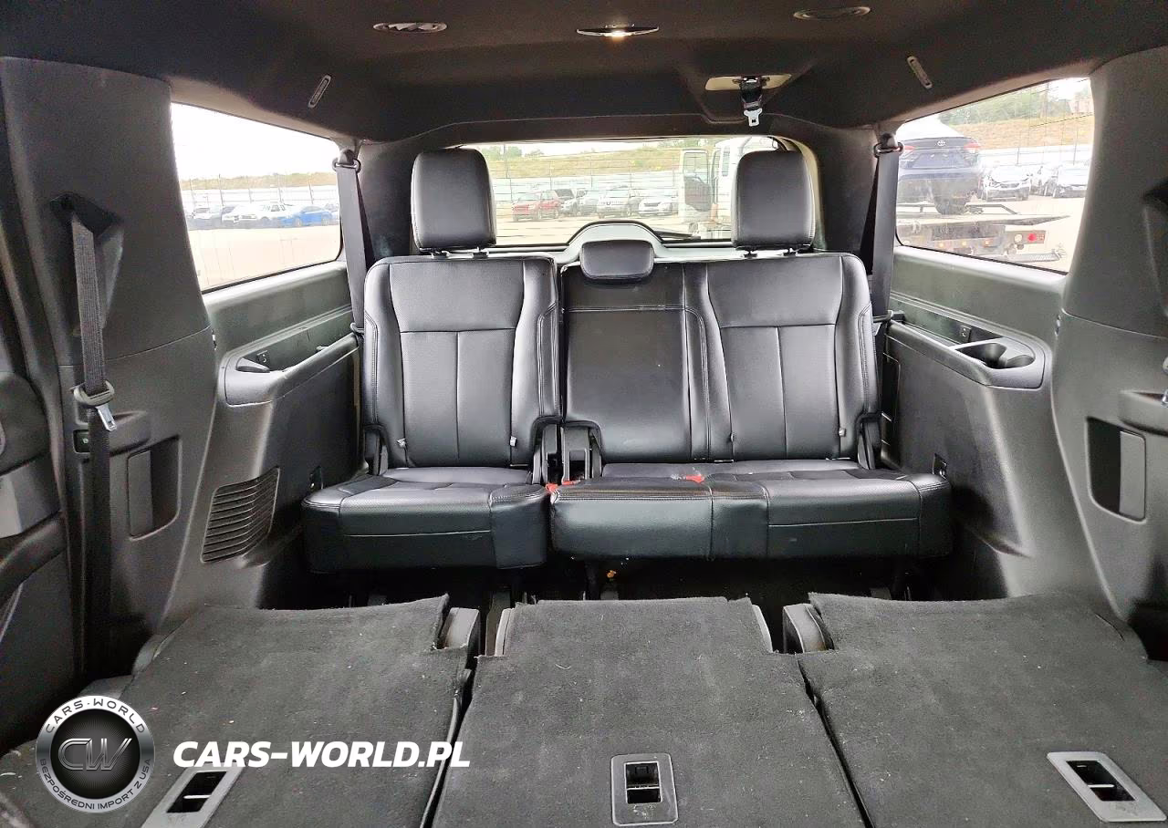 2018 Ford Expedition Max Xlt VIN:1FMJK1JT6JEA26292 - 10