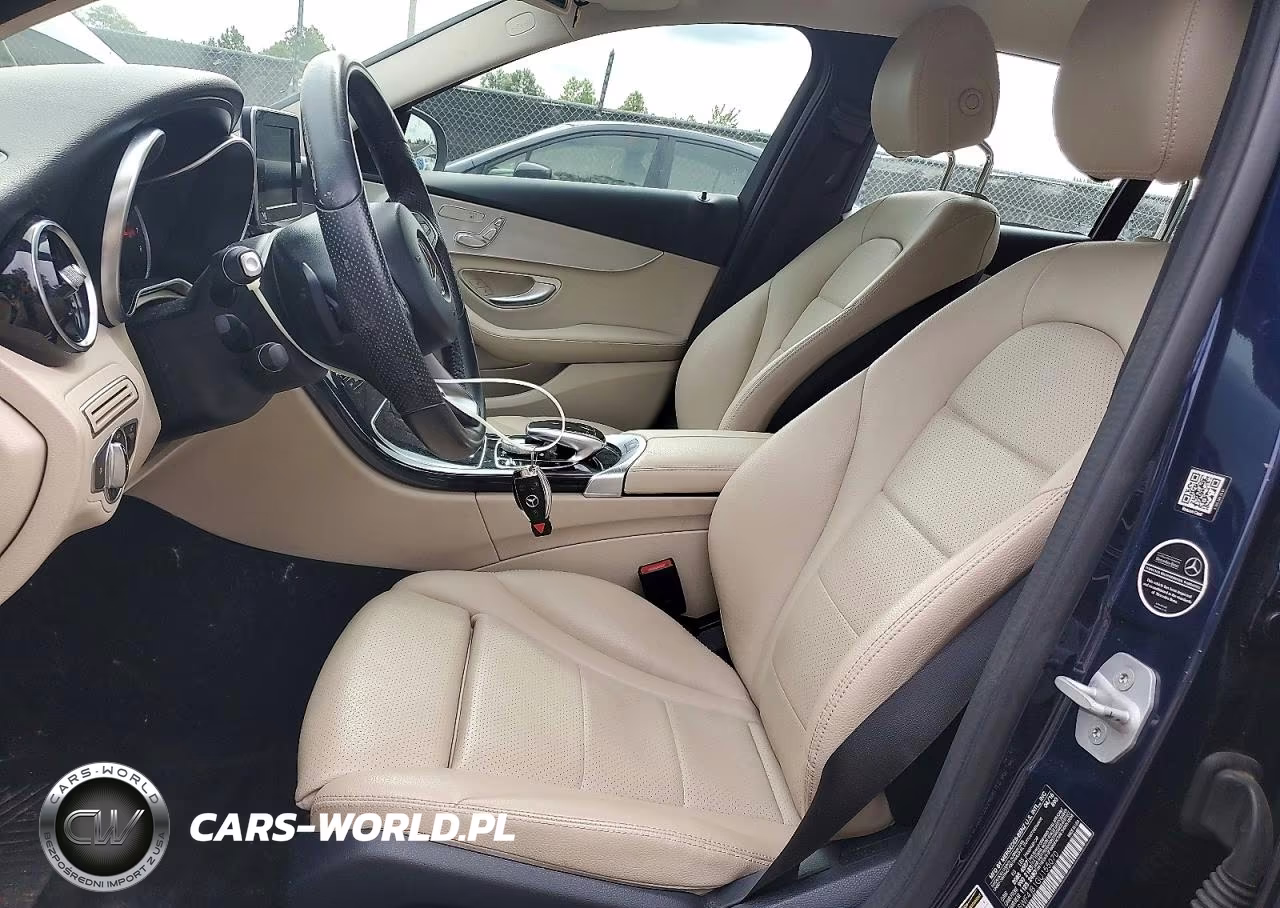 2016 Mercedes-Benz C 300 VIN:55SWF4JB1GU155070 - 7