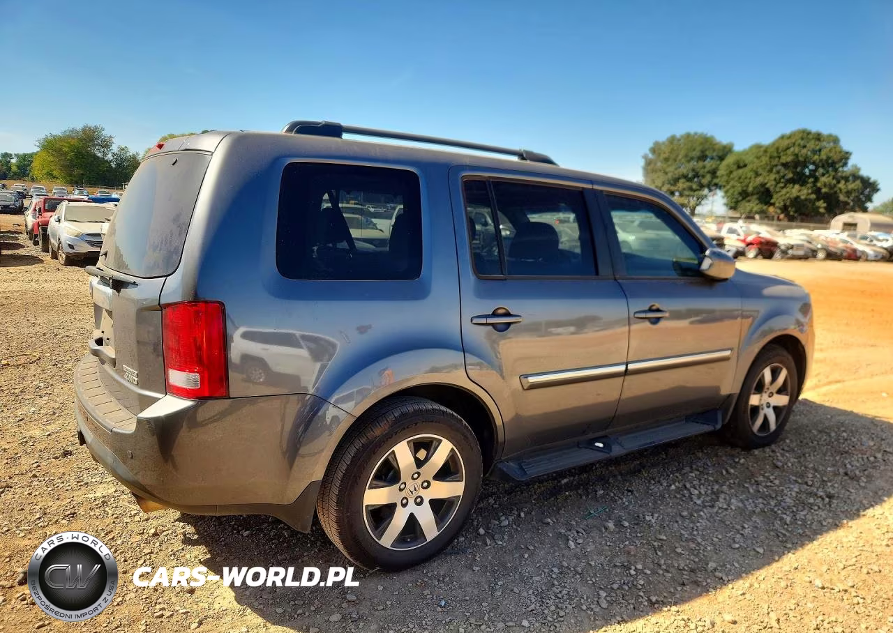 2012 Honda Pilot Touring VIN:5FNYF4H96CB084262 - 3