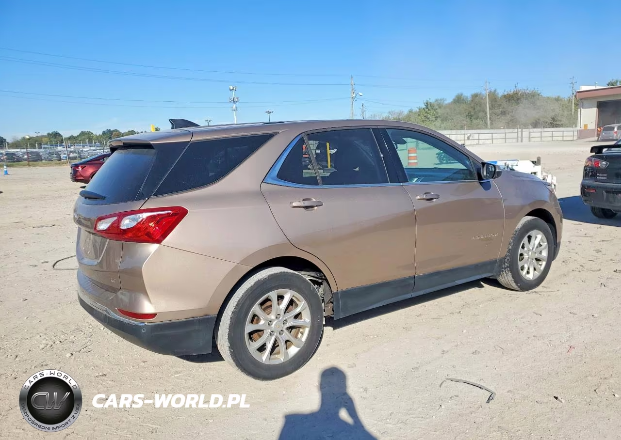 2019 Chevrolet Equinox Lt VIN:2GNAXKEV9K6112975 - 3