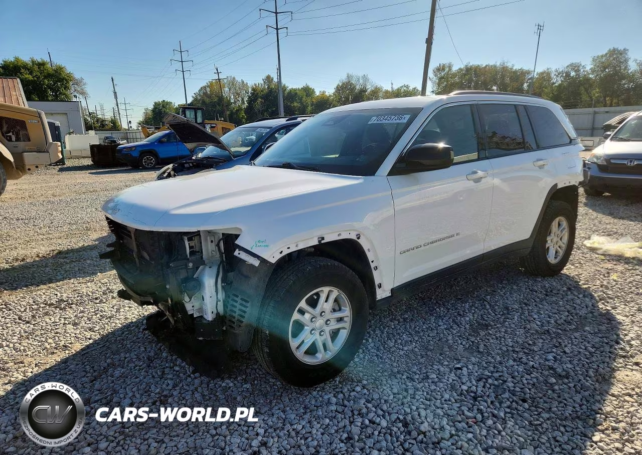 2024 Jeep Grand Cherokee Laredo VIN:1C4RJHAG2RC221304 - 1