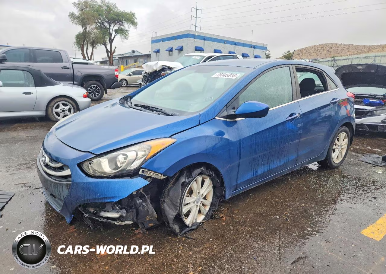 2015 Hyundai Elantra Gt Base