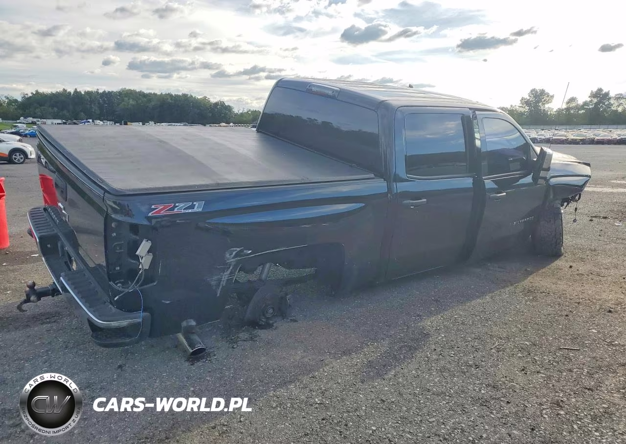 2014 Chevrolet Silverado K1500 Lt VIN:3GCUKREC9EG140652 - 3