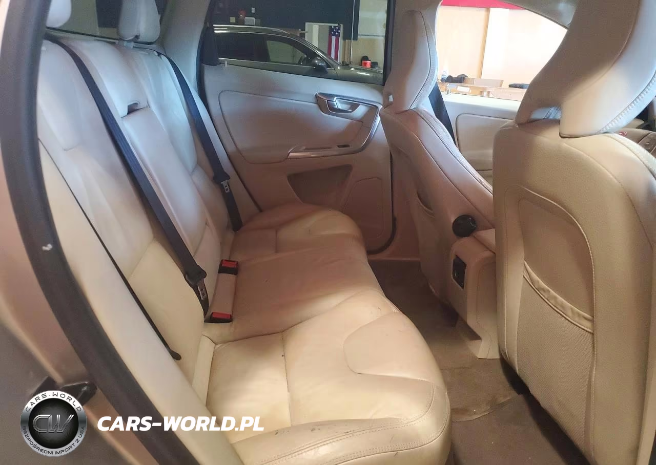 2013 Volvo Xc60 T6 VIN:YV4902DZXD2426023 - 11