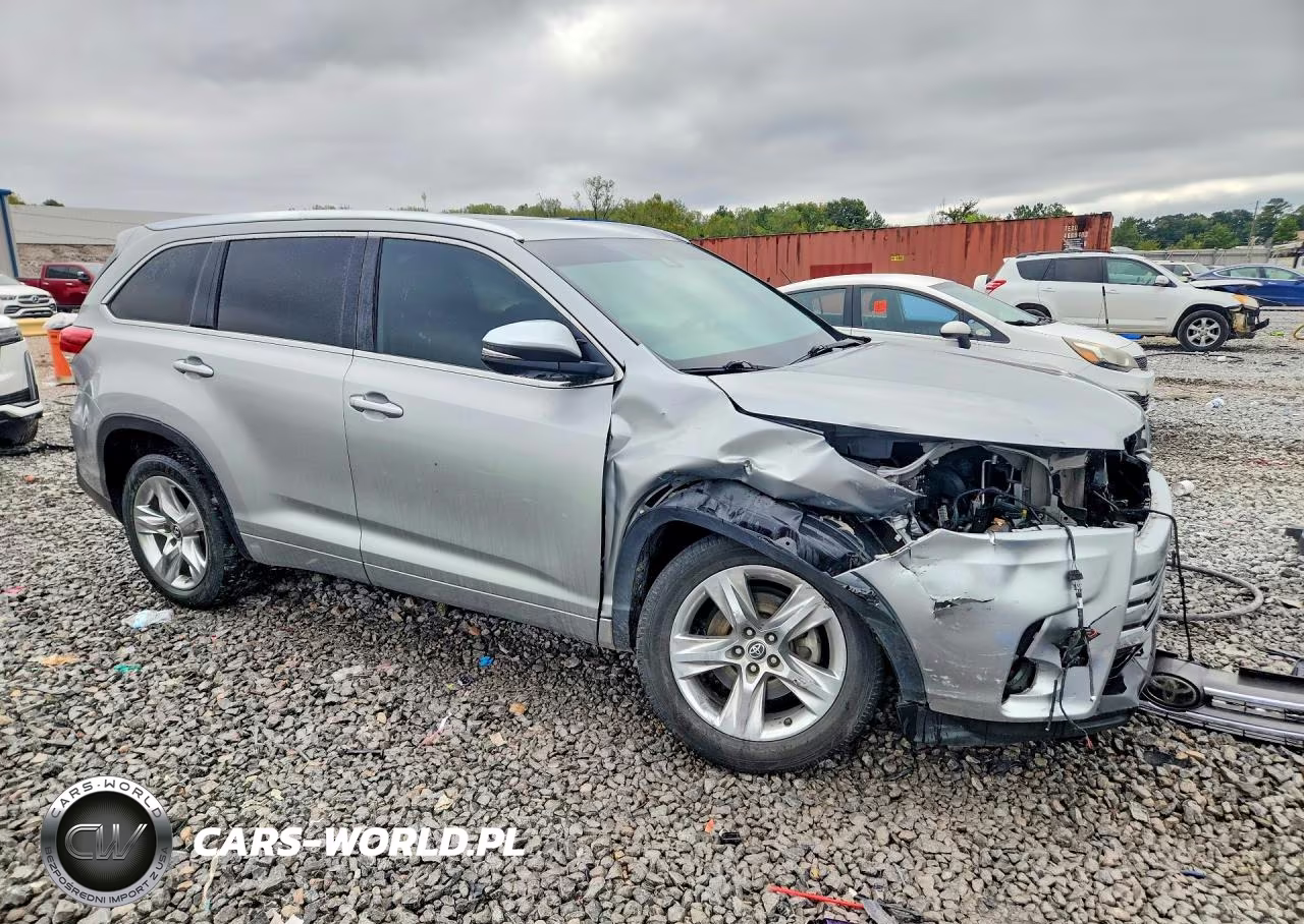 2018 Toyota Highlander Limited VIN:5TDYZRFH3JS277654 - 4