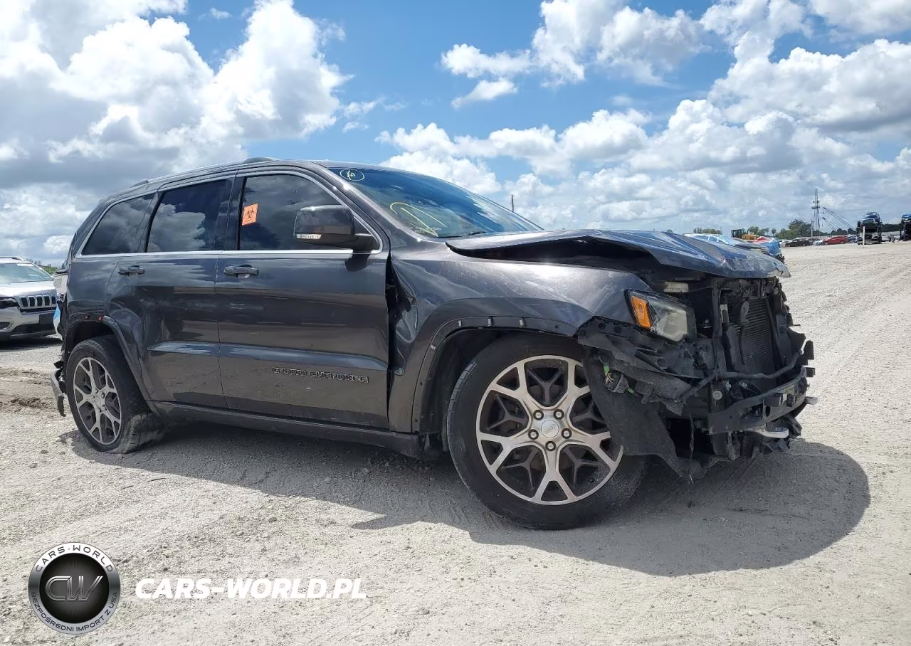 2018 Jeep Grand Cherokee Limited VIN:1C4RJEBG5JC247011 - 4